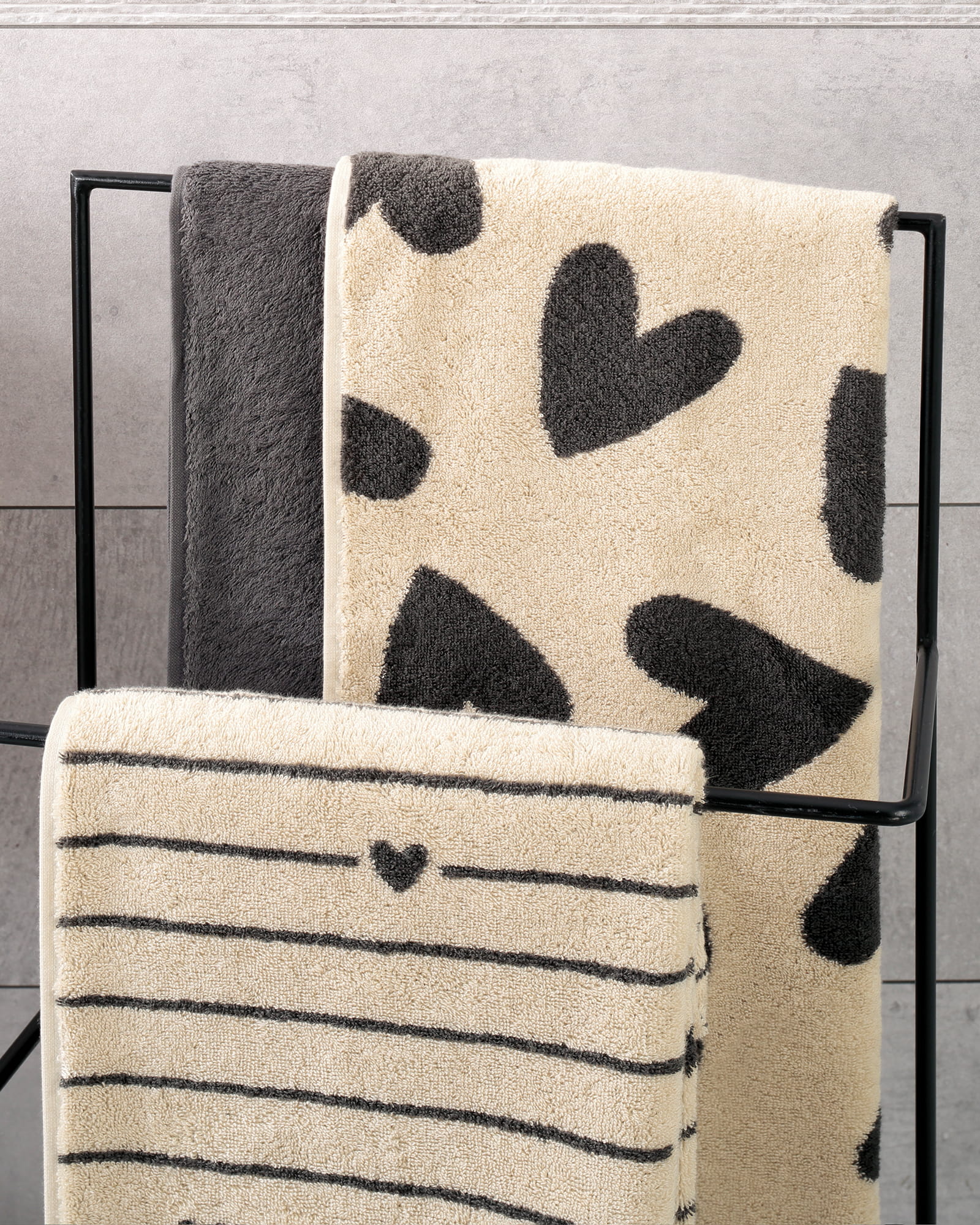 Cawö Handtücher Heart Beats Hearts 6275 beere - 32 - Gästetuch 30x50 cm