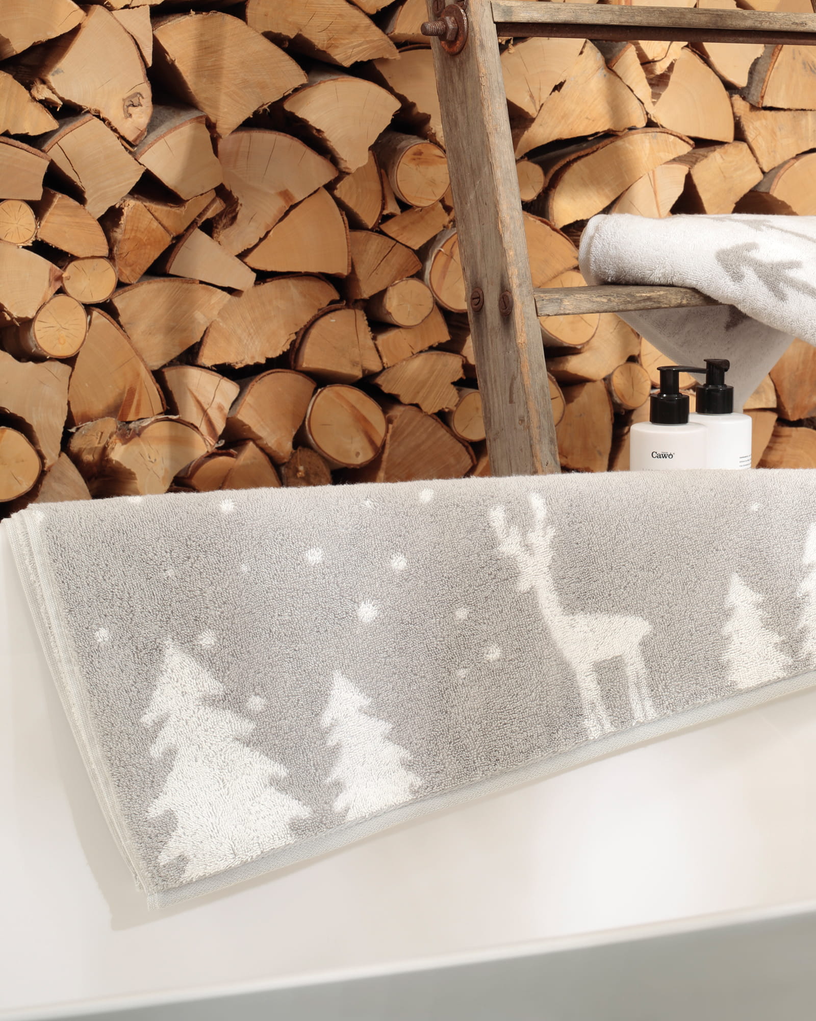 Cawö Handtücher WINTER EDITION Tannen 6273 weiß/platin - 67 - Gästetuch 30x50 cm