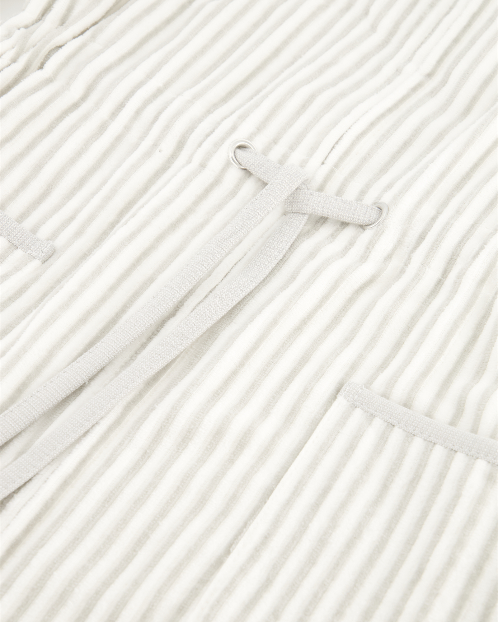 Cawö - Damen Bademantel - Kapuze 6416- Farbe: weiss/silber - 76 - S
