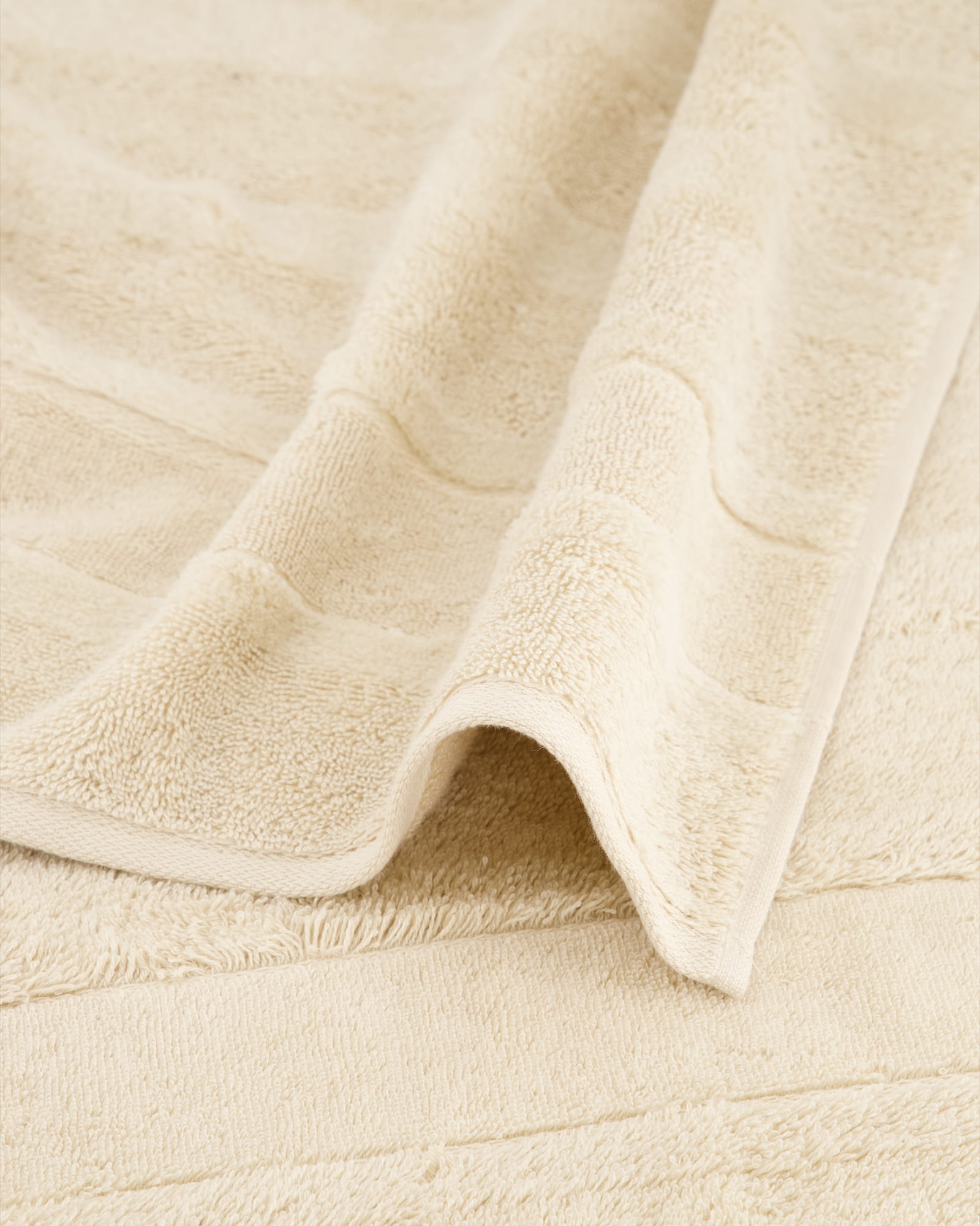 Cawö Handtücher Noblesse2 Uni 1002 beige - 370 - Seiflappen 30x30 cm