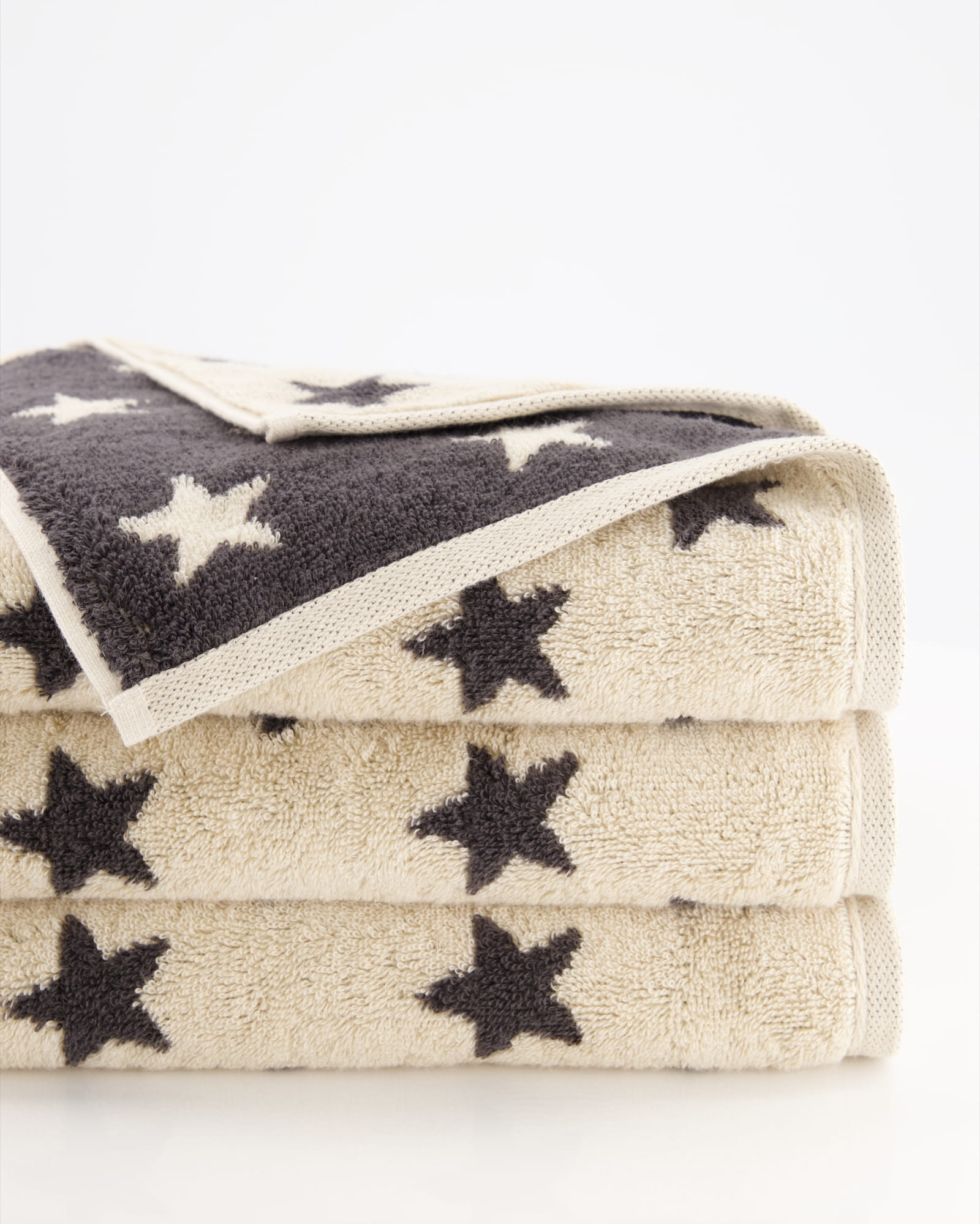 Cawö Handtücher NEW STARS Sterne klein 6261 beige/basalt - 37