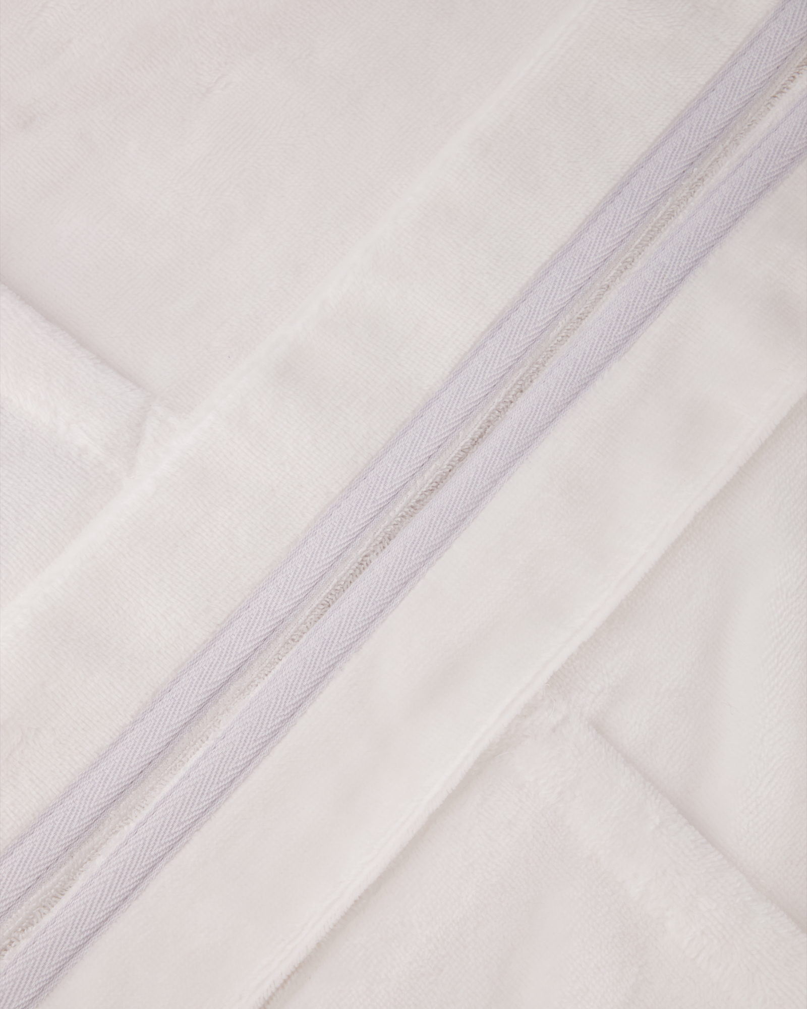 Cawö Home - Damen Bademantel Kapuze 825 - Farbe: weiß - 67 - L