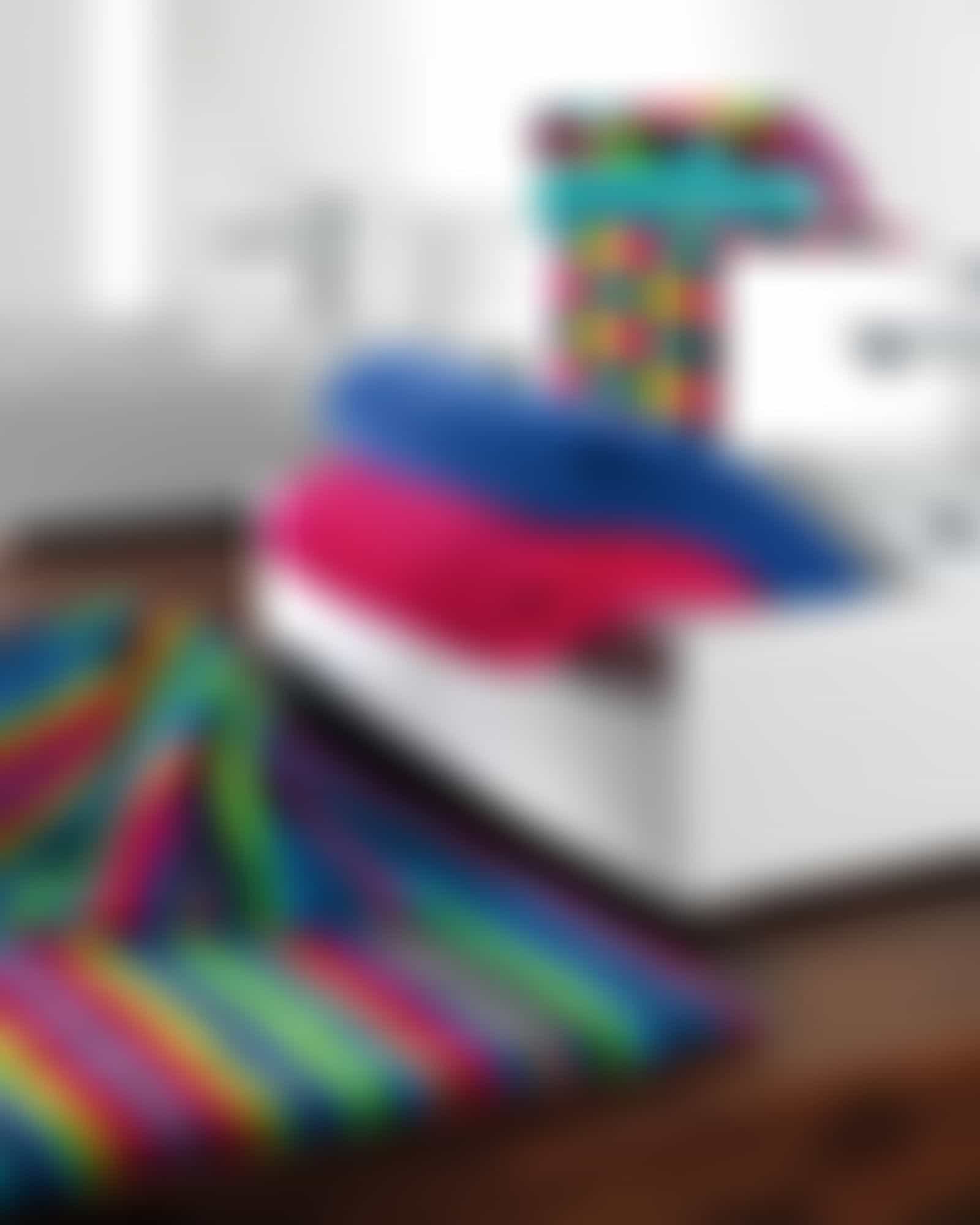 Cawö - Life Style Karo 7047 - Farbe: 84 - multicolor Seiflappen 30x30 cm Detailbild 1
