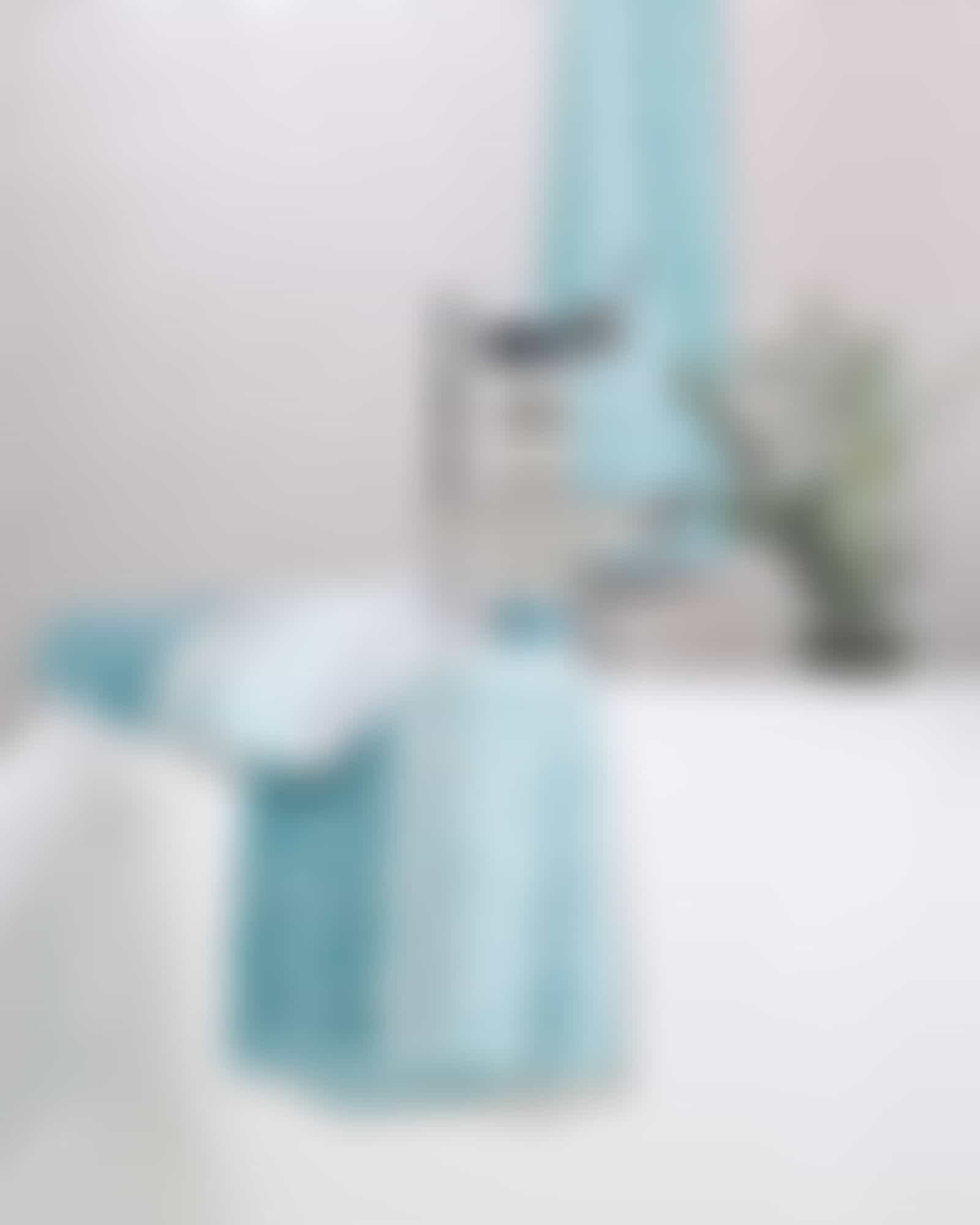 Cawö Noblesse Seasons Streifen 1083 - Farbe: lavendel - 88 Waschhandschuh 16x22 cm Detailbild 2 Cawö Noblesse Seasons Streifen 1083 - Farbe: lavendel - 88 Waschhandschuh 16x22 cm Detailbild 2